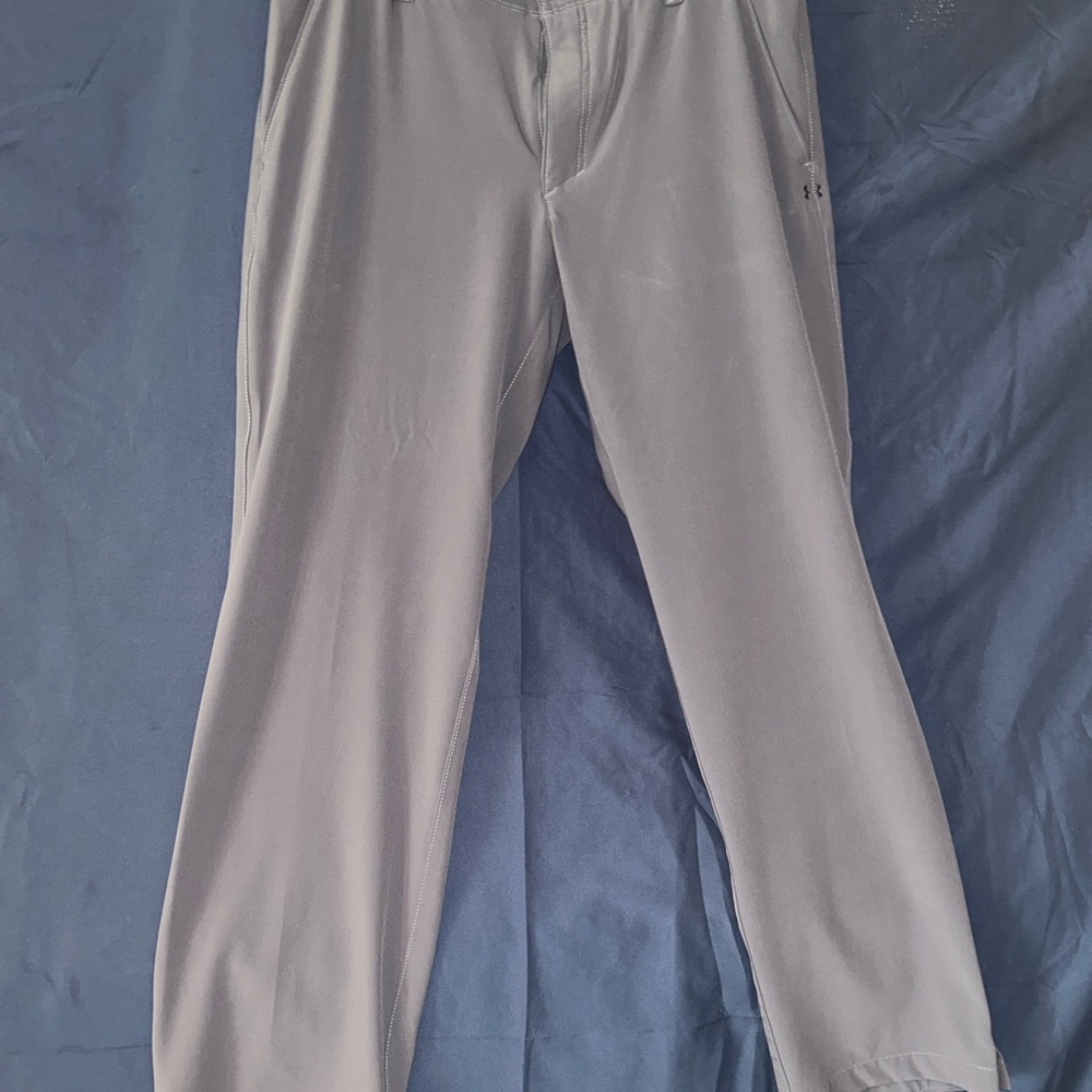 Under Armour Light Gray Men's Athletic Joggers